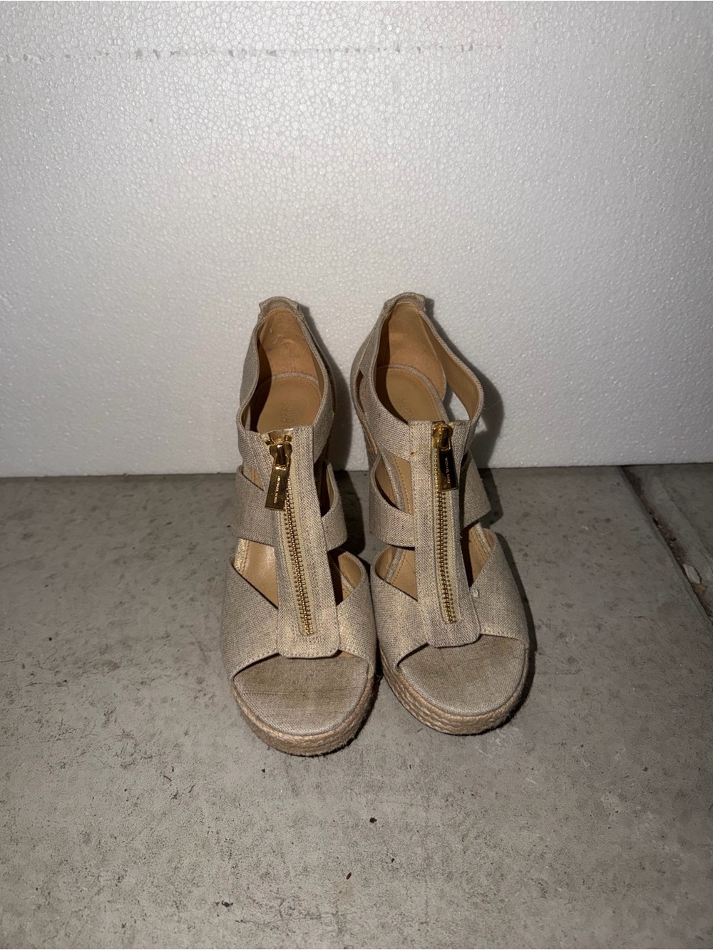 Michael Kors - Wedge Sandals with Front Zip in Beige